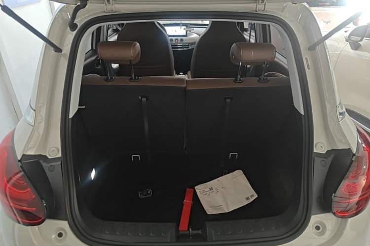 Used Wuling Bingo 2023 333km Enjoy+ Version Trunk