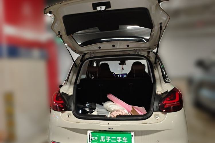 Used Wuling Bingo 2023 410 km Lingxi Deluxe Edition Trunk