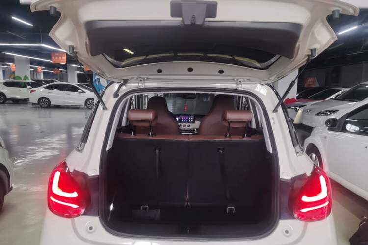 Used Wuling Bingo 2023 410 km Lingxi Deluxe Edition Trunk