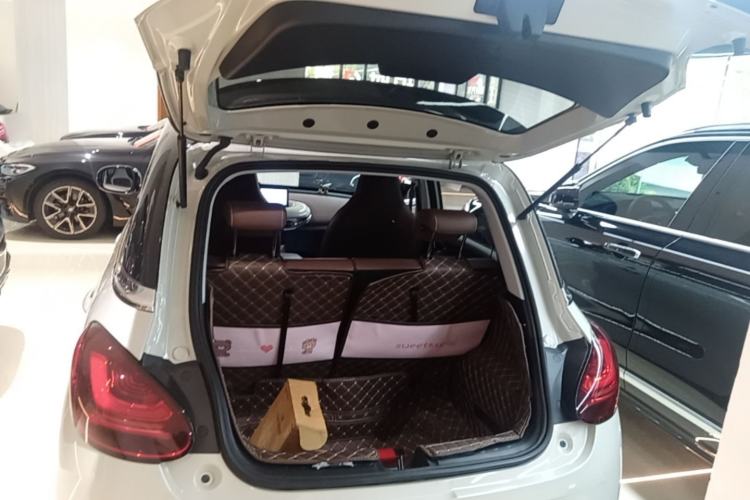 Used Wuling Bingo 2023 410 km Lingxi Deluxe Edition Trunk