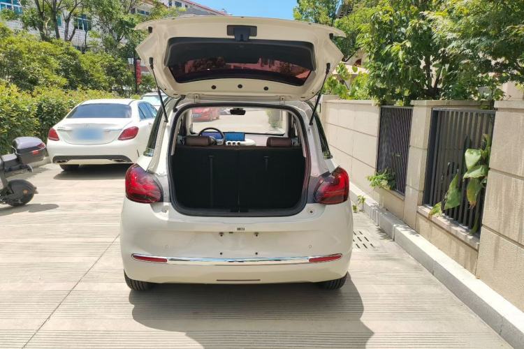Used Wuling Bingo 2023 333 km Lingxi Connected+ Version Trunk