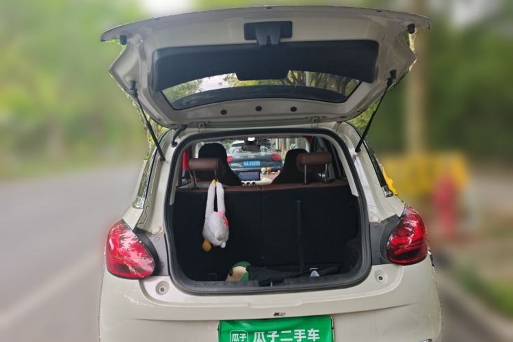 Used Wuling Bingo 2023 333 km Lingxi Connected Version Trunk