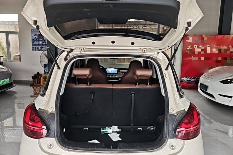 Used Wuling Bingo 2023 333 km Enjoyment Version Trunk