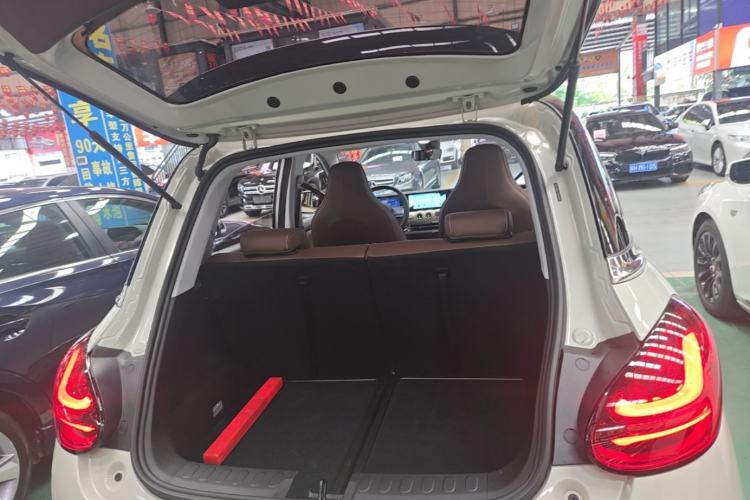 Used Wuling Bingo 2023 333km Enjoy+ Version Trunk