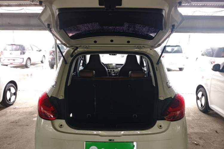 Used Wuling Bingo 2023 203km Comfort Edition Trunk