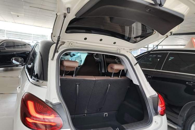 Used Wuling Bingo 2023 333km Enjoy+ Version Trunk