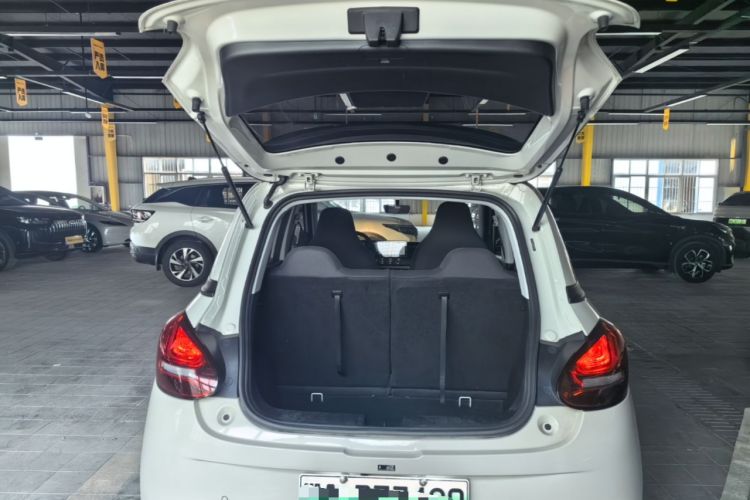Used Wuling Bingo 2023 333 km Fast-Share Version Trunk