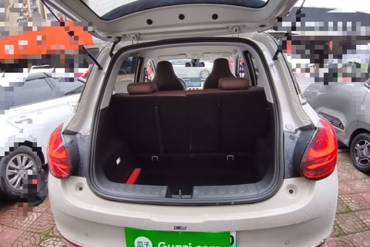 Used Wuling Bingo 2023 333 km Enjoyment Version Trunk