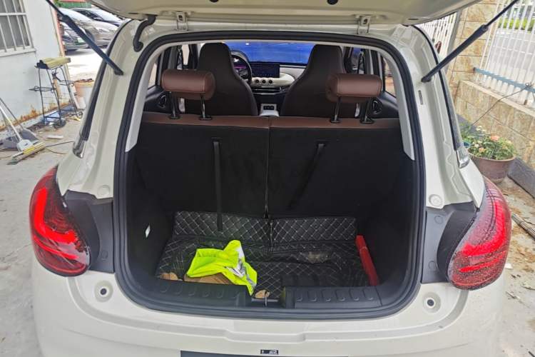Used Wuling Bingo 2023 333 km Lingxi Connected+ Version Trunk
