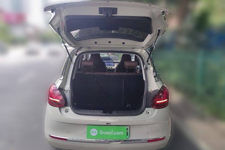 Used Wuling Bingo 2023 333 km Lingxi Connected+ Version Trunk