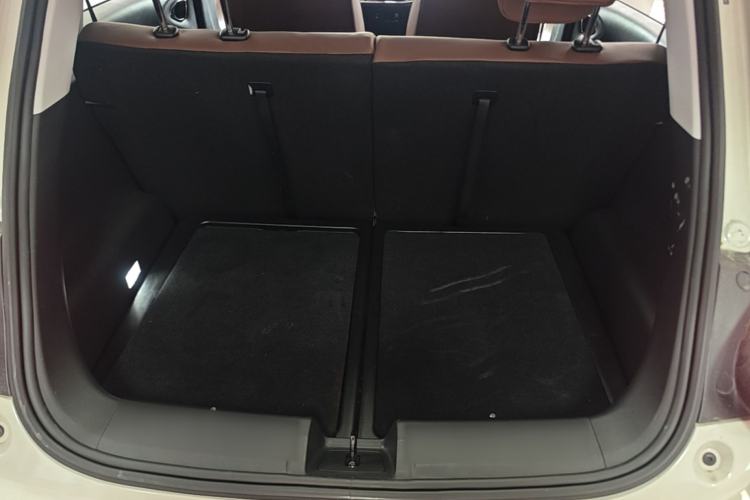 Used Wuling Bingo 2023 333 km Lingxi Connected Version Trunk