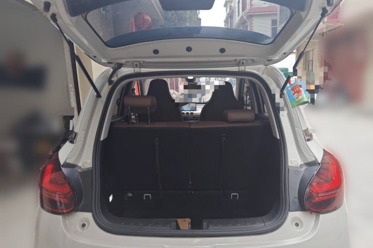 Used Wuling Bingo 2023 333 km Enjoyment Version Trunk