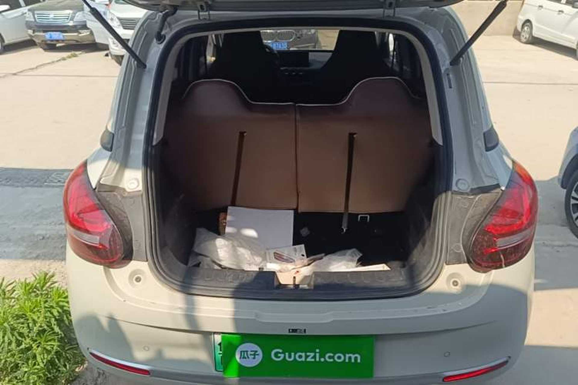 Used Wuling Bingo 2023 203km Light Edition Trunk