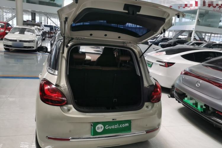 Used Wuling Bingo 2023 203km Comfort Edition Trunk
