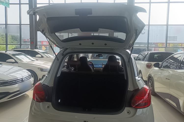 Used Wuling Bingo 2023 333 km Enjoyment Version Trunk