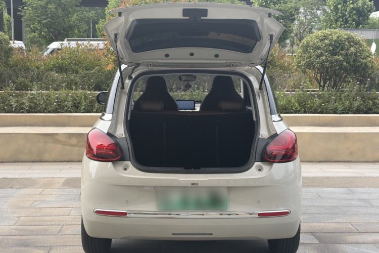 Used Wuling Bingo 2023 333 km Lingxi Connected+ Version Trunk
