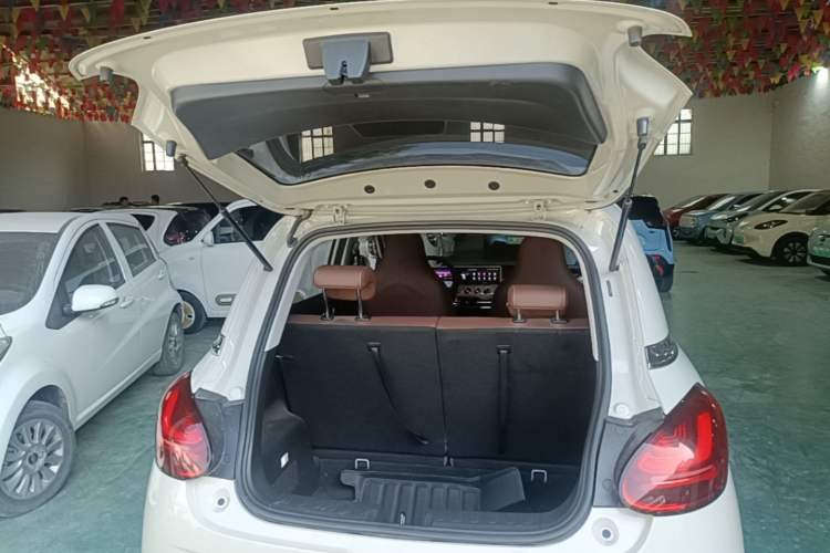 Used Wuling Bingo 2023 333 km Lingxi Connected Version Trunk
