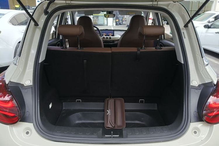 Used Wuling Bingo 2023 410 km Lingxi Deluxe Edition Trunk