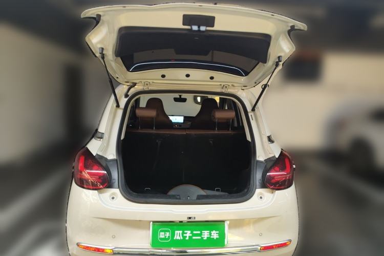 Used Wuling Bingo 2023 333 km Enjoyment Version Trunk