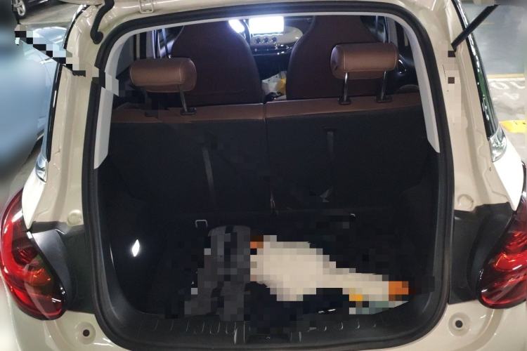 Used Wuling Bingo 2023 333 km Lingxi Connected+ Version Trunk