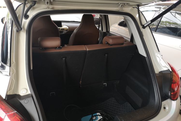 Used Wuling Bingo 2023 410 km Lingxi Deluxe Edition Trunk