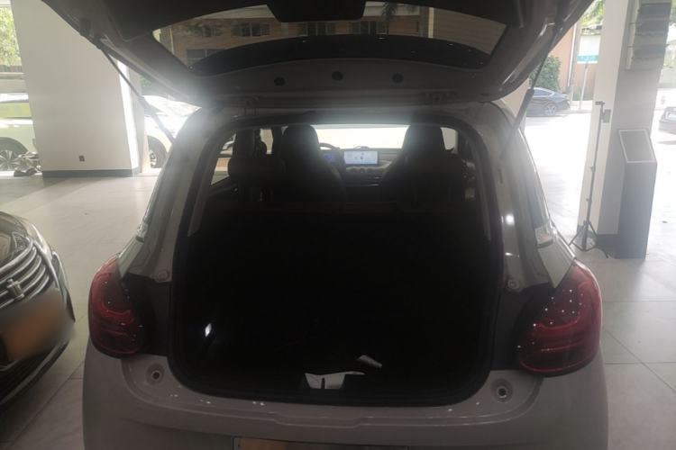 Used Wuling Bingo 2023 333 km Fast-Share Version Trunk