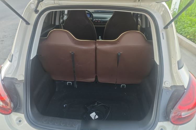 Used Wuling Bingo 2023 203km Light Edition Trunk