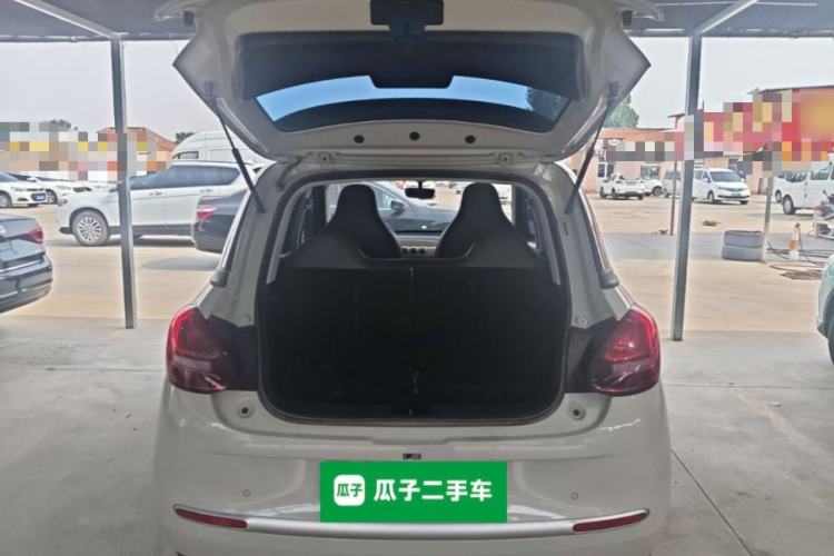 Used Wuling Bingo 2023 203km Light Edition Trunk