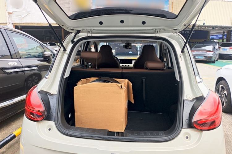 Used Wuling Bingo 2023 333 km Lingxi Connected+ Version Trunk