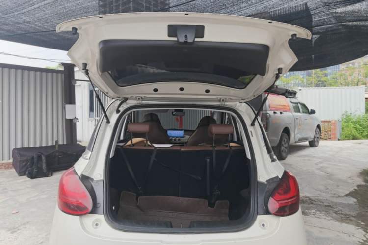 Used Wuling Bingo 2023 333 km Lingxi Connected+ Version Trunk