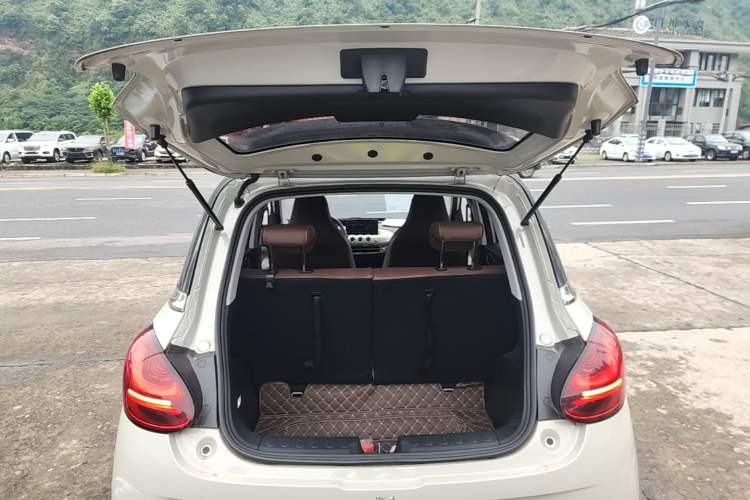 Used Wuling Bingo 2023 333 km Lingxi Connected Version Trunk