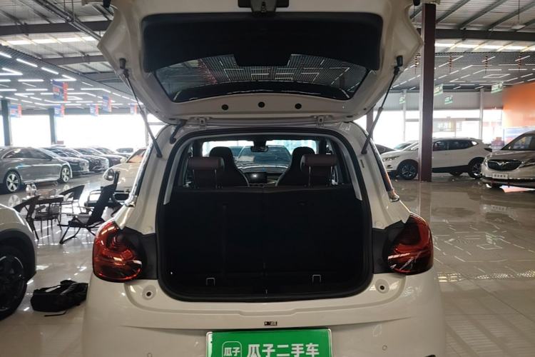 Used Wuling Bingo 2023 333 km Enjoyment Version Trunk