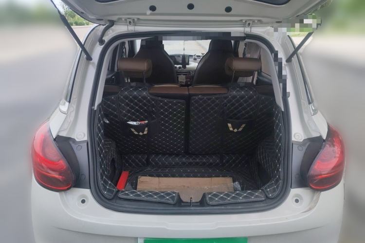 Used Wuling Bingo 2023 203km Comfort Edition Trunk