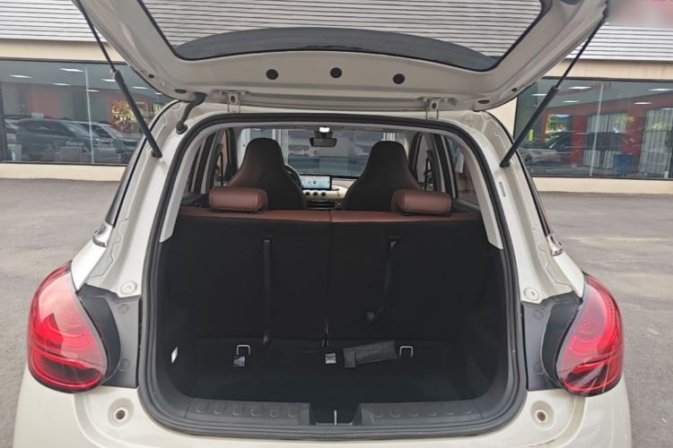 Used Wuling Bingo 2023 203km Comfort Edition Trunk