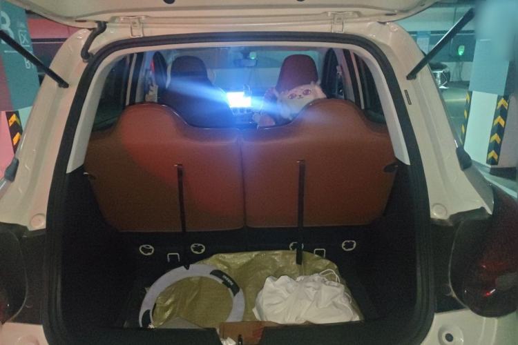 Used Wuling Bingo 2023 203km Light Edition Trunk