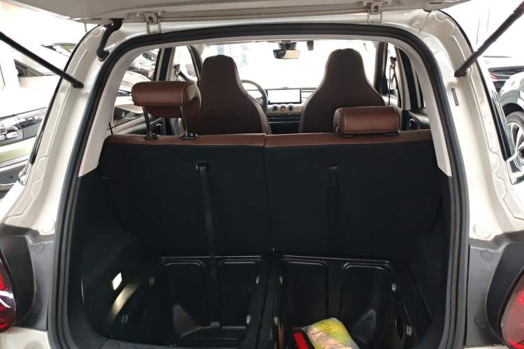 Used Wuling Bingo 2023 333 km Lingxi Connected Version Trunk