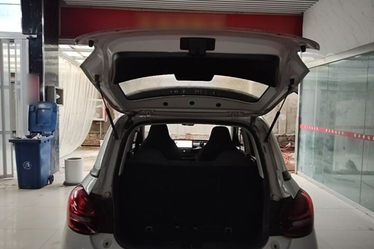 Used Wuling Bingo 2023 333 km Fast-Share Version Trunk