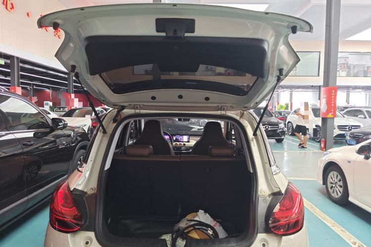 Used Wuling Bingo 2023 333 km Lingxi Connected Version Trunk