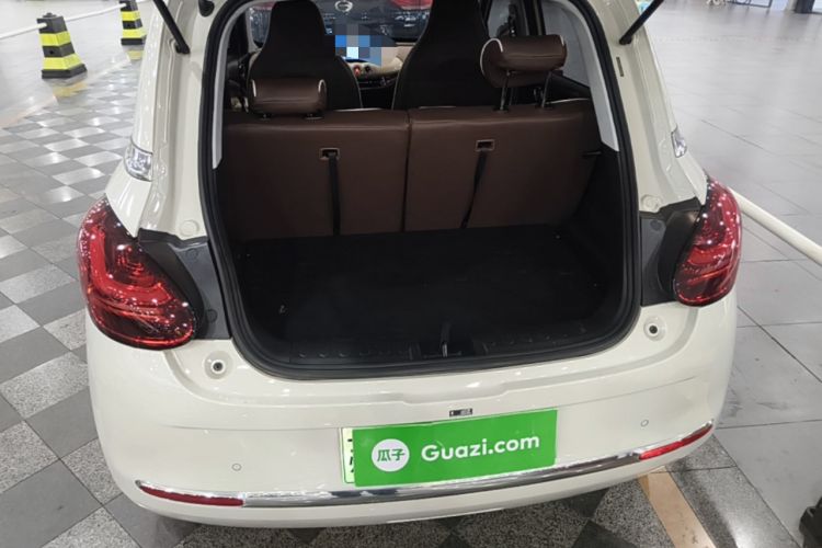 Used Wuling Bingo 2023 333 km Enjoyment Version Trunk