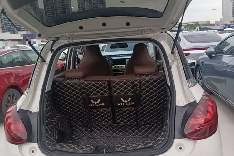 Used Wuling Bingo 2023 333 km Lingxi Connected Version Trunk