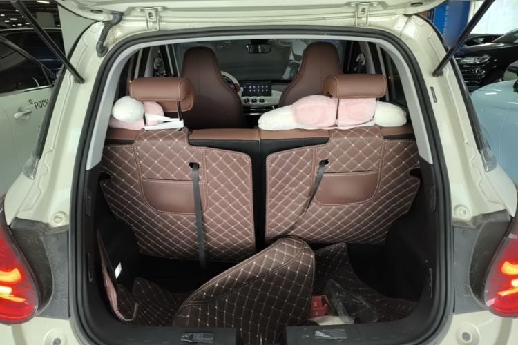Used Wuling Bingo 2023 410 km Lingxi Deluxe Edition Trunk
