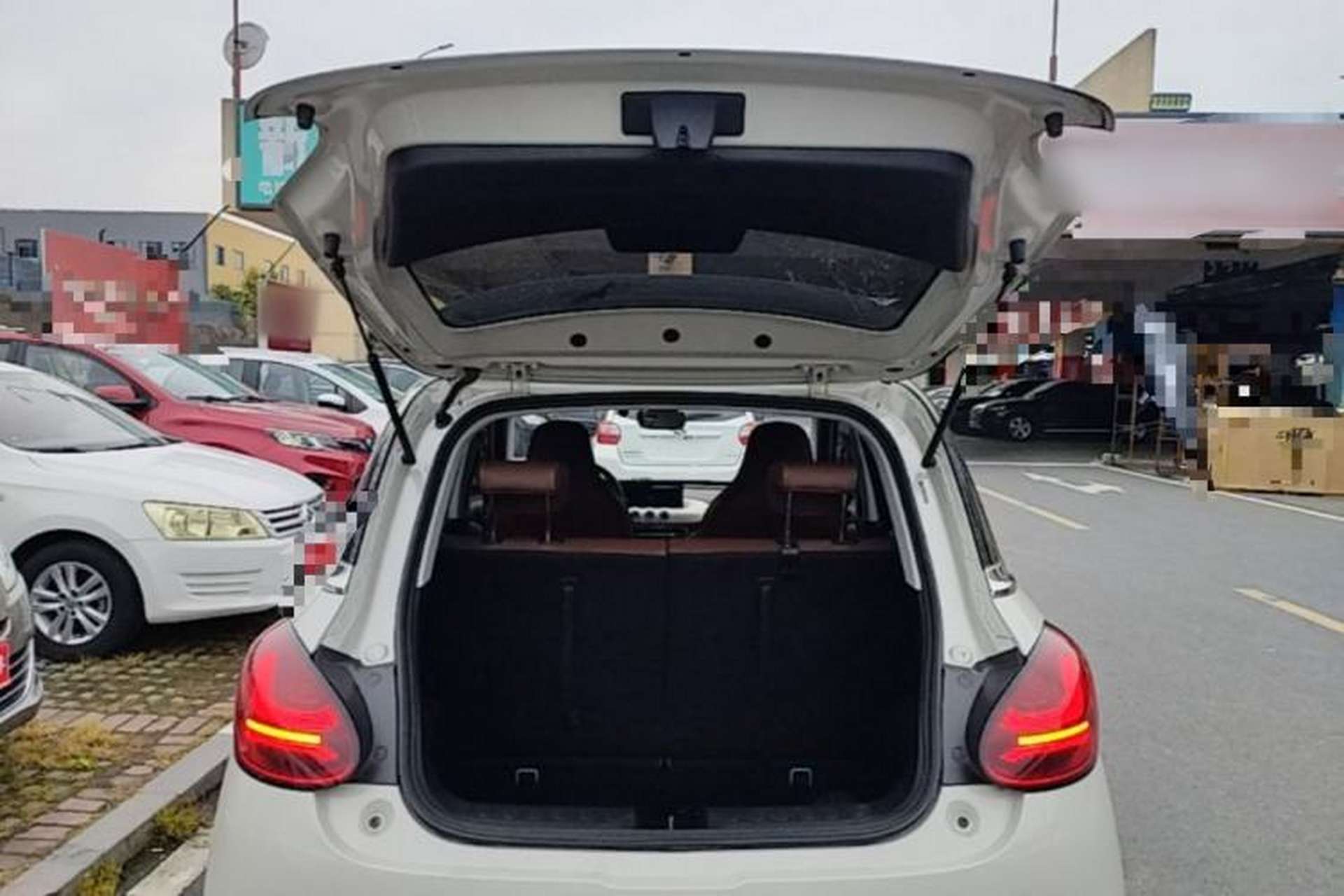 Used Wuling Bingo 2023 333 km Lingxi Connected+ Version Trunk