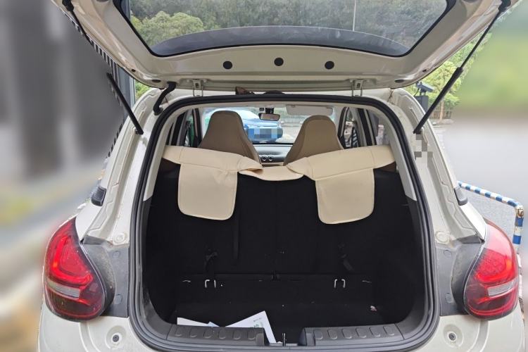 Used Wuling Bingo 2023 203km Light Edition Trunk