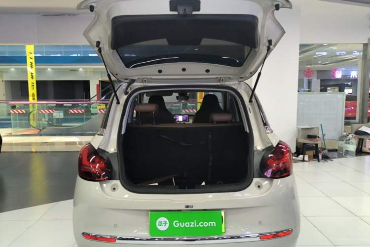 Used Wuling Bingo 2023 333 km Lingxi Connected Version Trunk