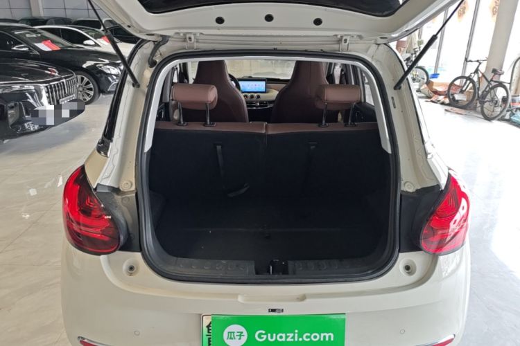 Used Wuling Bingo 2023 410 km Lingxi Deluxe Edition Trunk