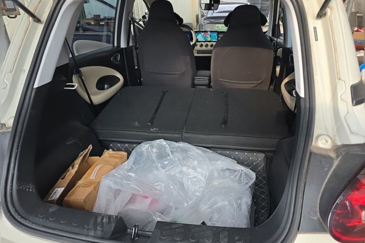 Used Wuling Bingo 2023 203km Light Edition Trunk