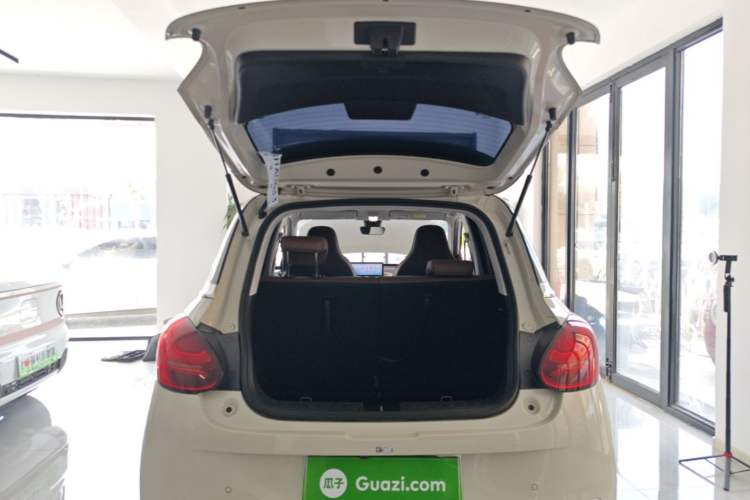 Used Wuling Bingo 2023 333 km Lingxi Connected Version Trunk