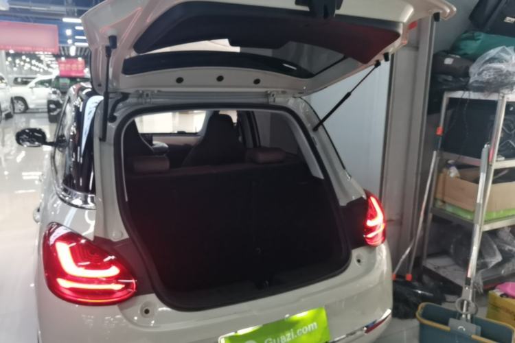 Used Wuling Bingo 2023 333 km Lingxi Connected Version Trunk