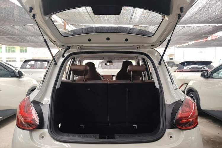 Used Wuling Bingo 2023 333km Enjoy+ Version Trunk