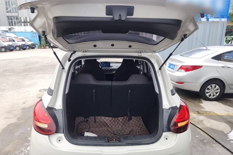 Used Wuling Bingo 2023 203km Comfort Edition Trunk